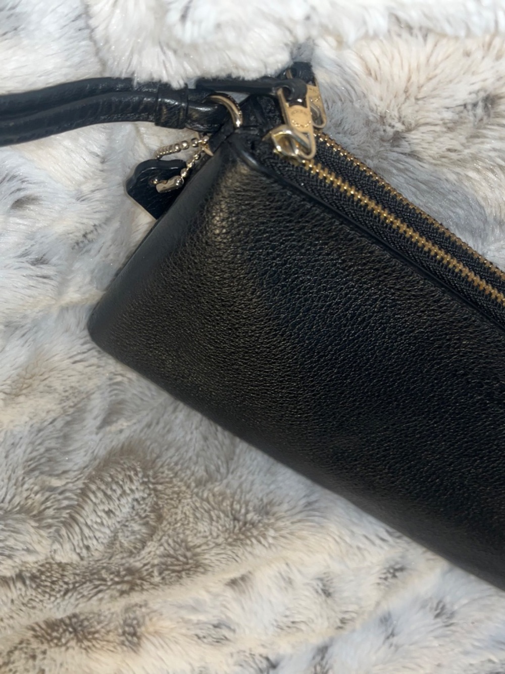 Coach Double Zip Wristlet   #F64130 - Picture 4 of 8